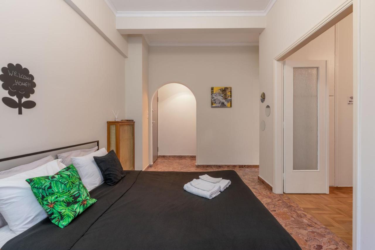 Apartament Pink Flat Exarcheia Athens Netflix Zewnętrze zdjęcie